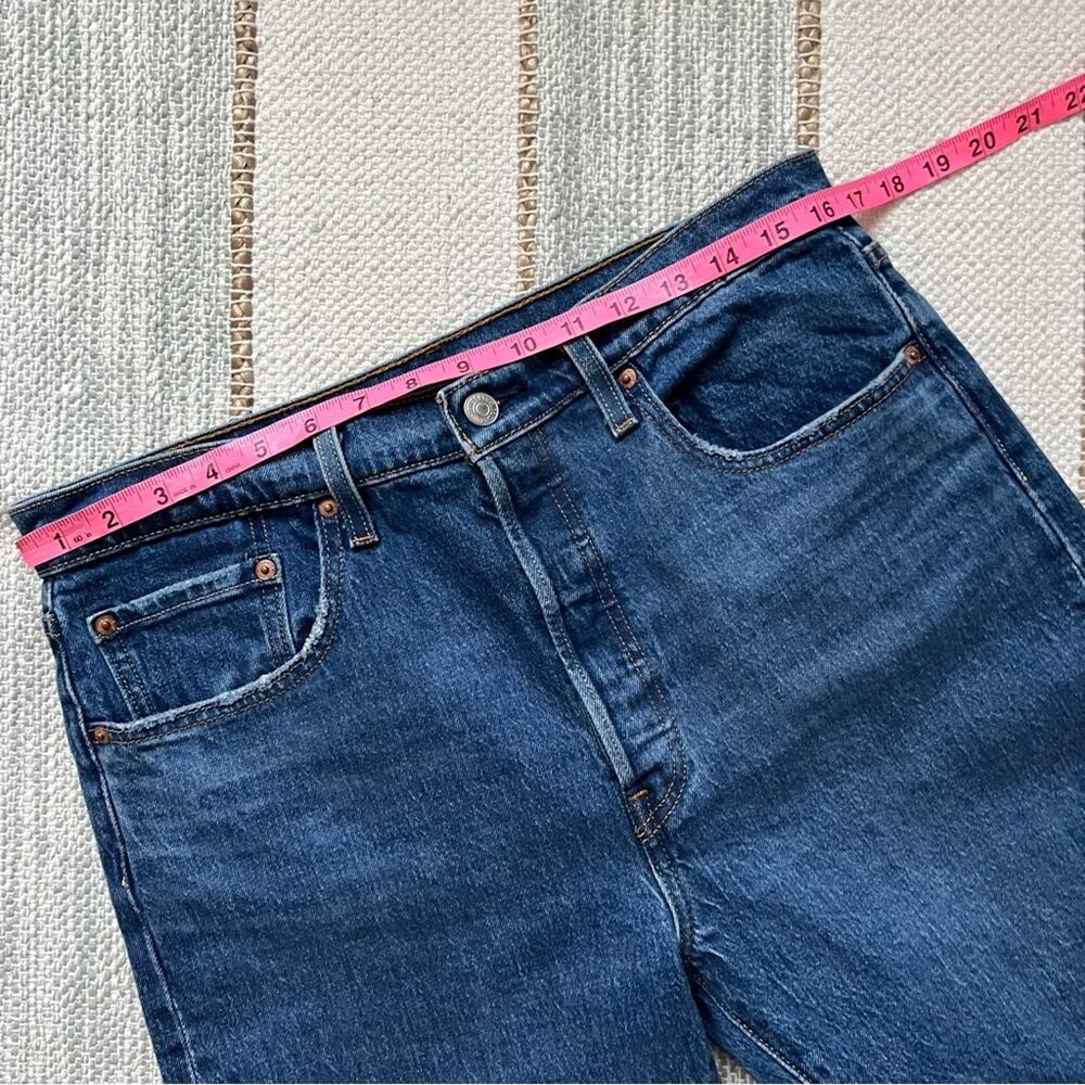 Levi’s 501 Skinny Blue High Rise Cropped Jeans Women’s Size 32 x 28 - Picture 4 of 10